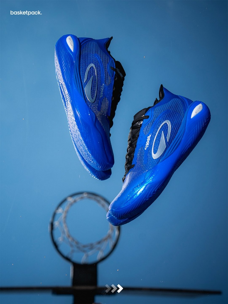 开云体育网页版登录入口-萨尔也有签名鞋！一起看看他在欧锦赛上上脚的签名鞋款