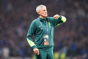 研究下轮对手,博主:国安主帅塞蒂恩现场观看海牛vs蓉城