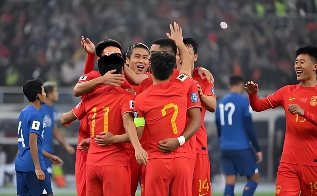 开云体育app下载-同样是落选U23国足,为何朱鹏宇能补招进国家队,依木兰却不能