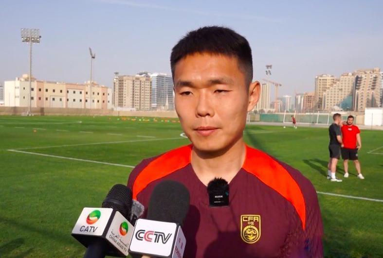 开云官方网-邵佳一挺固执！王上源腰部不适 球迷力推荐7大悍腰 依木兰不补招