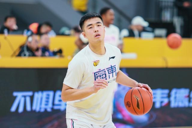 【早报】利物浦无缝衔接！曼联复制粘贴？